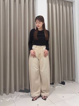 「アイテム（デニムパンツ、ベージュ系）」を使った、riseさん（レディース・160cm）の秋コーディネート