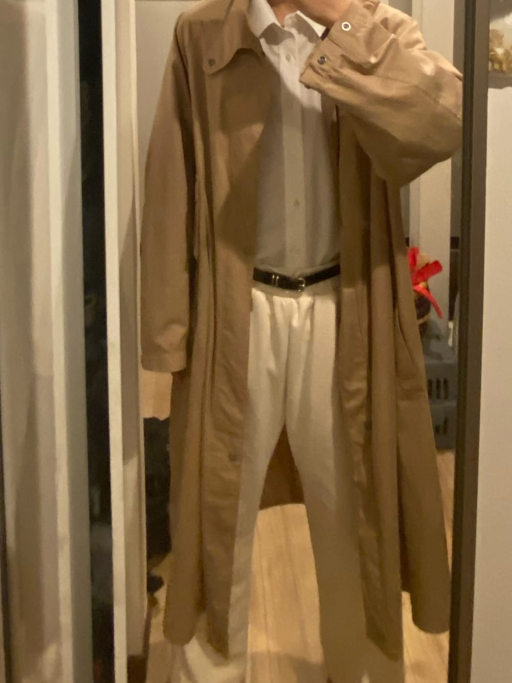 Nigel Cabournのトレンチコートを使った人気ファッション