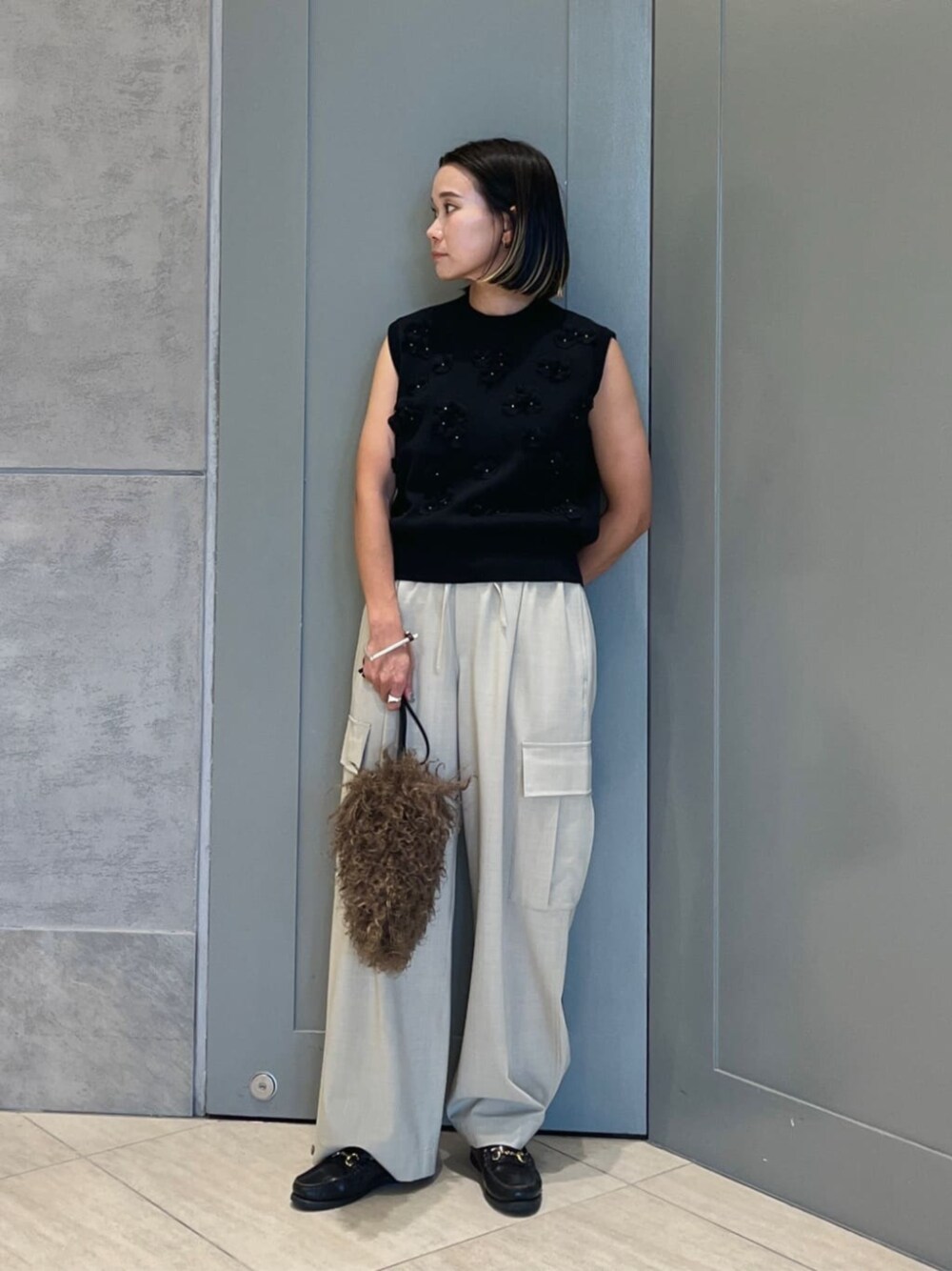 ⭐︎最終値下げ⭐︎ユナイテッドアローズ3Dフラワーモチーフノースリーブニットベスト UNITED ARROWS（ユナイテッドアローズ）の「3D フラワーモチーフ