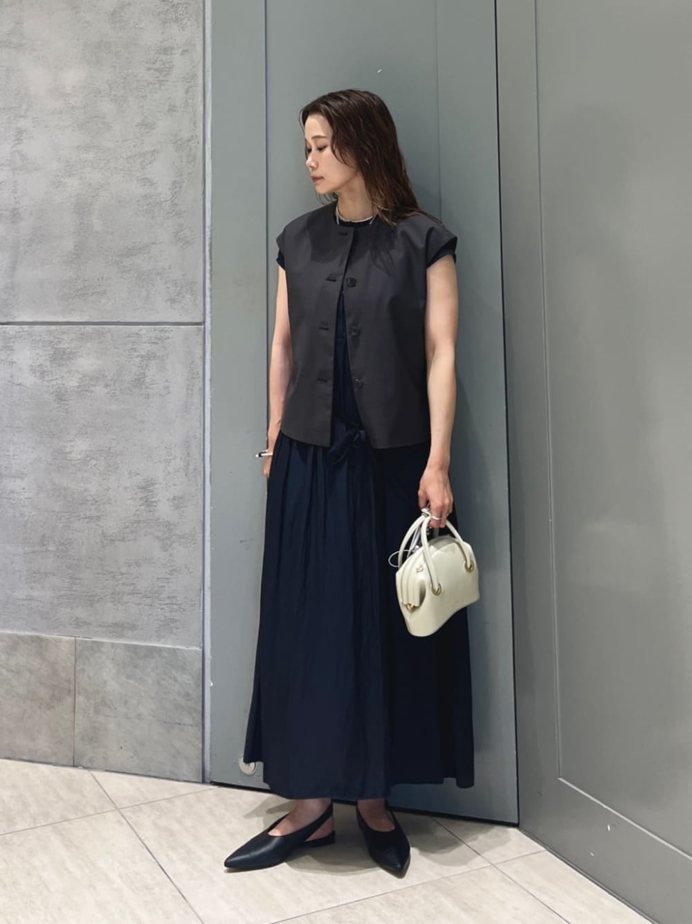 LOEFFのベストを使った人気ファッションコーディネート - WEAR