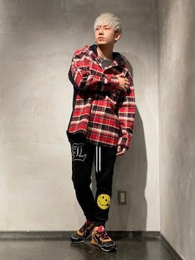 「STUD MUFFIN（スタッドマフィン）のアイテム（パンツ）」を使った、utaさん（メンズ・168cm）の秋コーディネート