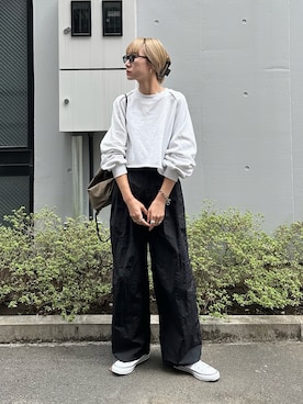 「feepur（フェピュール）のアイテム（スウェット）」を使った、YUKAさん（レディース・167cm）の秋コーディネート