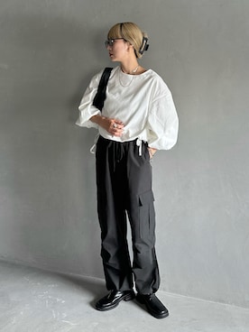 「feepur（フェピュール）のアイテム（カーゴパンツ）」を使った、YUKAさん（レディース・167cm）の夏コーディネート