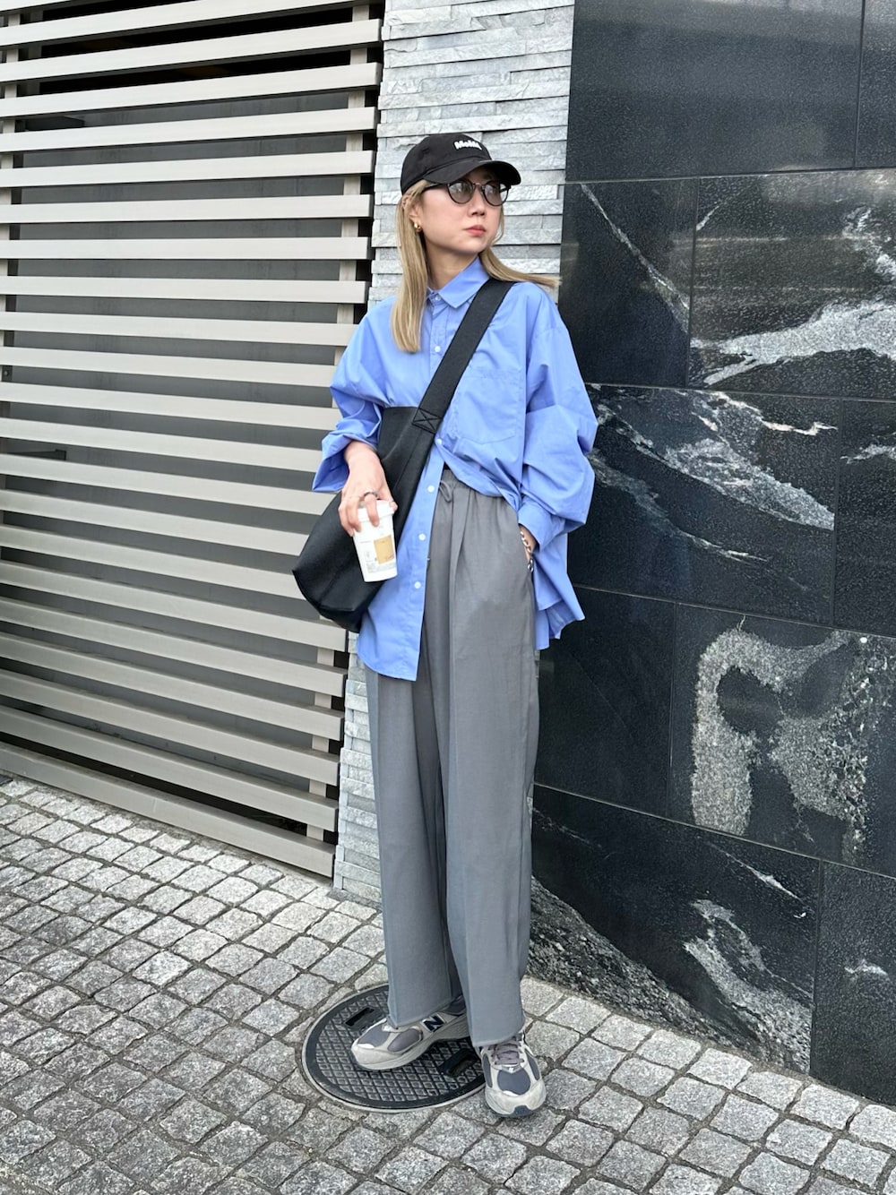 YUKAさんの「タックイージースラックス（feepur）」を使ったコーディネートの1枚目の写真