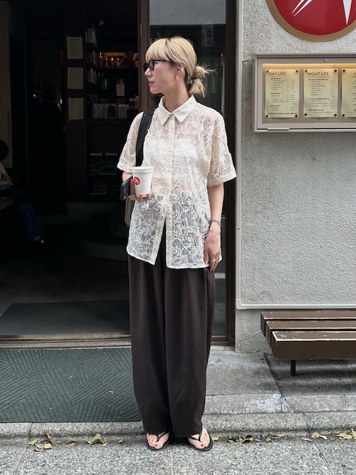 ブラウス シャツ ハーフスリーブレースシアーシャツ レディース feepur（フェピュール）の「ハーフスリーブレースシアーシャツ