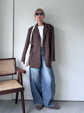 「アイテム（テーラードジャケット）」を使った、YUKAさん（レディース・167cm）の秋コーディネート