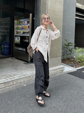 「feepur（フェピュール）のアイテム（カーゴパンツ）」を使った、YUKAさん（レディース・167cm）の春コーディネート