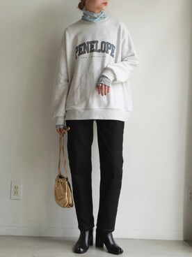 「feepur（フェピュール）のアイテム（スウェット）」を使った、YUKAさん（レディース・167cm）の夏コーディネート