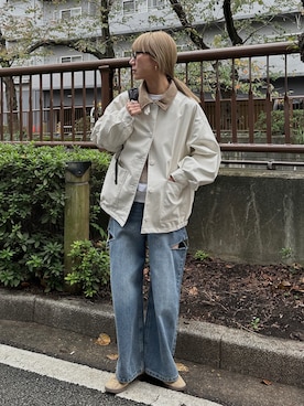 「アイテム（ブルゾン、ホワイト系）」を使った、YUKAさん（レディース・167cm）の秋コーディネート