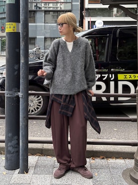 「アイテム（サングラス）」を使った、YUKAさん（レディース・167cm）の秋コーディネート