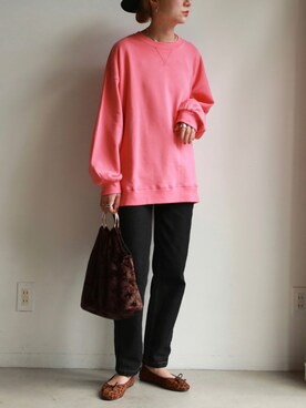 「feepur（フェピュール）のアイテム（スウェット）」を使った、YUKAさん（レディース・167cm）の秋コーディネート