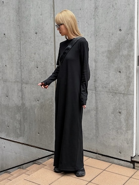 「feepur（フェピュール）の【TALL/2Tサイズあり】カットリブロングワンピース（ワンピース、ブラック系）」を使った、YUKAさん（レディース・167cm）の秋コーディネート