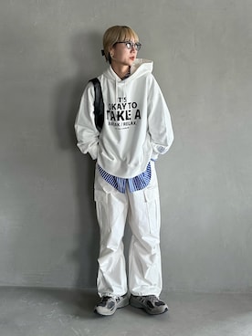 「feepur（フェピュール）のアイテム（カーゴパンツ）」を使った、YUKAさん（レディース・167cm）の秋コーディネート