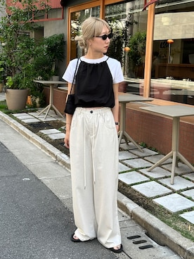 「OOFOS(ウーフォス)のアイテム」を使った、YUKAさん(レディース・167cm)の春コーディネート