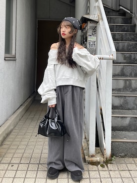 「アイテム（スラックス）」を使った、aoiさん（レディース・149cm）の秋コーディネート