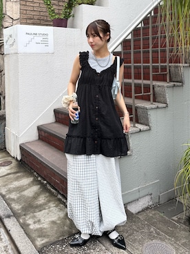 「CIAOPANIC（チャオパニック）のウッドボタンドビーシャーリングキャミチュニックワンピース（Tunic、ブラック系）」を使った、あみさん（レディース・165cm）の夏コーディネート
