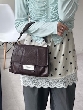 「GRAIN（グレイン）の【GRAIN/グレイン】くしゅくしゅ2WAYミニBAG（トートバッグ、ブラウン系）」を使った、あみさん（レディース・165cm）の秋コーディネート