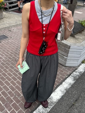「CIAOPANIC（チャオパニック）の【WEB限定】星ボタンヘンリータンクトップ（Camisole、レッド系）」を使った、あみさん（レディース・165cm）の夏コーディネート