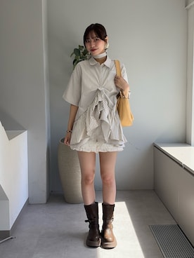 「CIAOPANIC（チャオパニック）の【長袖/半袖展開】ネクタイ付きティアードチュニックシャツワンピース（シャツ/ブラウス、ベージュ系）」を使った、あみさん（レディース・165cm）の春コーディネート