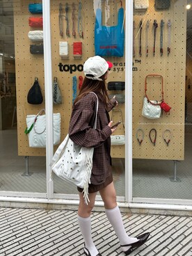 「CIAOPANIC（チャオパニック）のBIGポケットチェックシャツ（シャツ/ブラウス）」を使った、あみさん（レディース・165cm）の春コーディネート