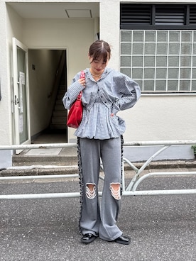 「アイテム（バッグ、レッド系）」を使った、あみさん（レディース・165cm）の夏コーディネート