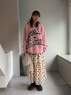 「ピンクニット」｜あみさん（レディース・165cm）の秋コーディネート