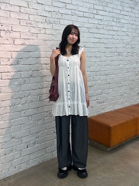 「CIAOPANIC（チャオパニック）のウッドボタンドビーシャーリングキャミチュニックワンピース（Tunic、ホワイト系）」を使った、あみさん（レディース・165cm）の夏コーディネート