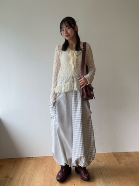 「CIAOPANIC（チャオパニック）のラッフル付け襟SETレースブラウス（Shirts、ホワイト系）」を使った、あみさん（レディース・165cm）の夏コーディネート