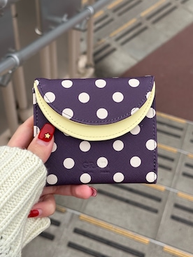 「アイテム（財布）」を使った、あみさん（レディース・165cm）の秋コーディネート