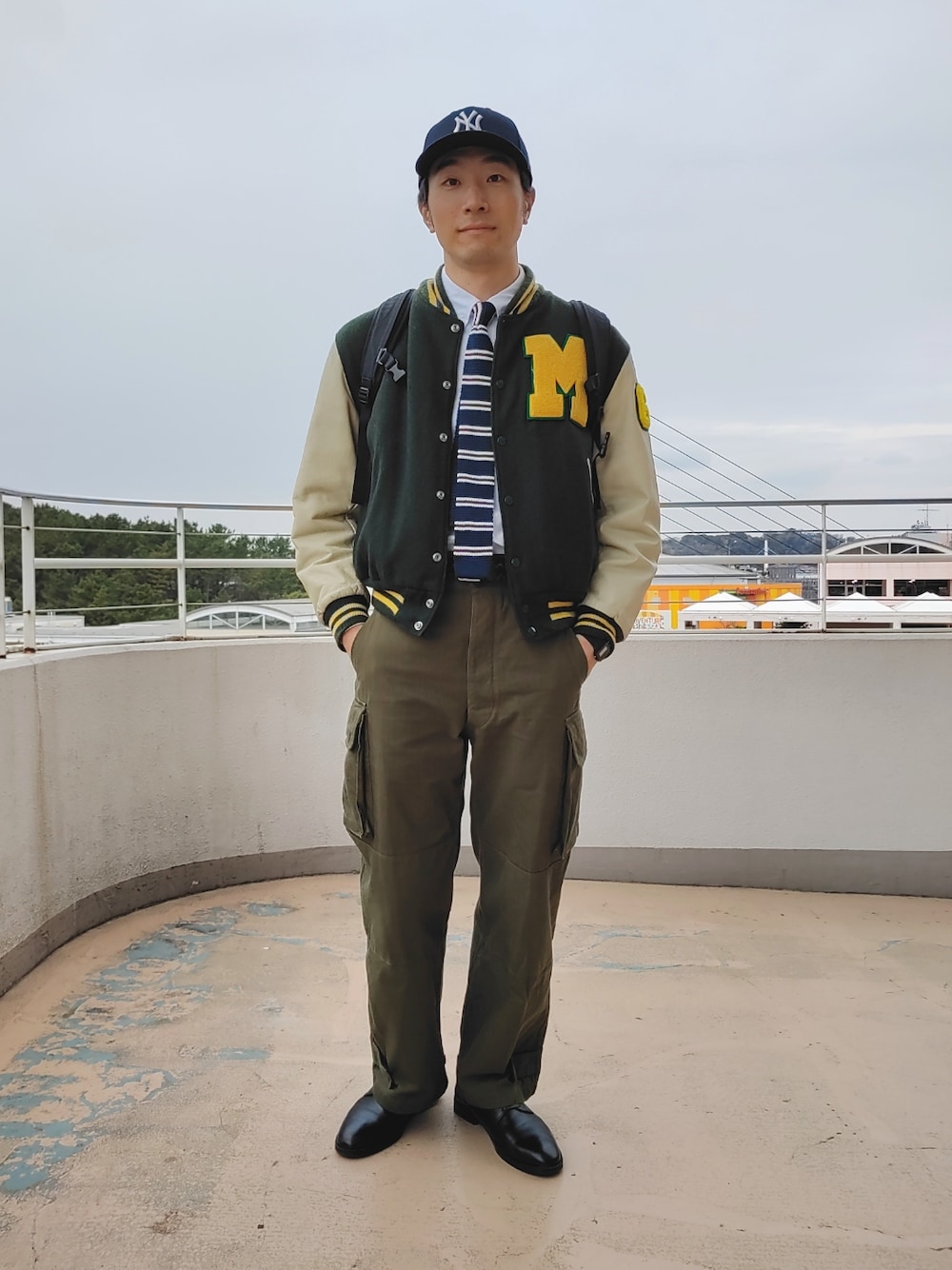 ゴールデンベア スタジャン 袖レザー 無地 L 本革 グリーン 緑 ゴールデンベア スタジャン 袖レザー 無地 L 本革 グリーン 緑