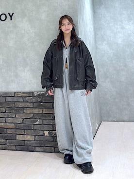 「PBLIM（ページボーイリム）のアイテム（スウェットパンツ）」を使った、Nanaさん（レディース・157cm）の秋コーディネート