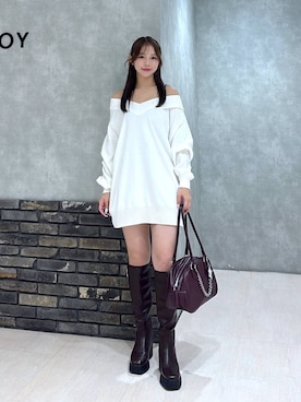 「アイテム（チャーム）」を使った、Nanaさん（レディース・157cm）の秋コーディネート