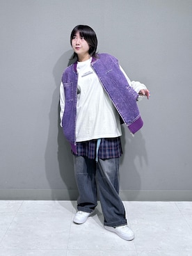 「アイテム（ベスト、パープル系）」を使った、yotsupiyoさん（レディース・153cm）の秋コーディネート