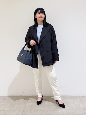 「INDIVI（インディヴィ）の【撥水／UVケア／2WAY】超軽量ライナー付ライトトレンチコート（トレンチコート、ブルー系）」を使った、emikaさん（レディース・153cm）の冬コーディネート