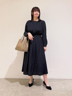 「INDIVI（インディヴィ）の【洗える】ギャザーフレアワンピース（ワンピース、ブルー系）」を使った、emikaさん（レディース・153cm）の冬コーディネート