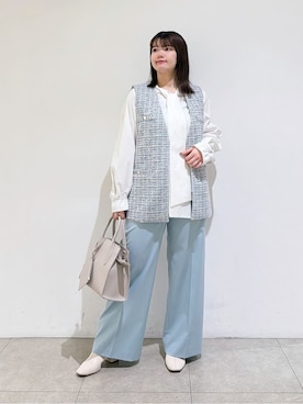「INDIVI（インディヴィ）の【2点セット／洗える】ツイードジレ＆ボウタイブラウス（その他トップス、ブルー系）」を使った、emikaさん（レディース・153cm）の冬コーディネート