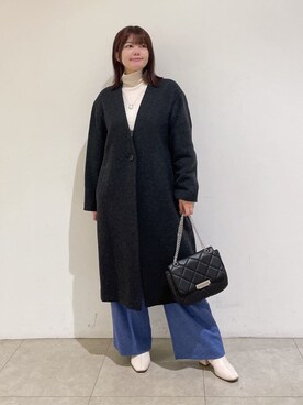 「INDIVI（インディヴィ）の【軽量／ウール混】ライトフォルム ロングコート（ノーカラーコート、グレー系）」を使った、emikaさん（レディース・153cm）の秋コーディネート