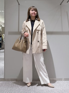 「INDIVI（インディヴィ）の【花粉付着防止／撥水／UVケア】名品トレンチコート（トレンチコート、ベージュ系）」を使った、emikaさん（レディース・153cm）の春コーディネート