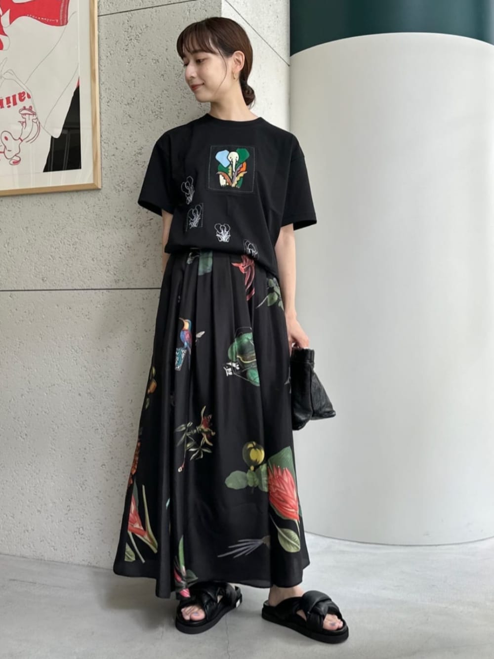 BIRD SINGING シルク フレアスカートを使った人気ファッション