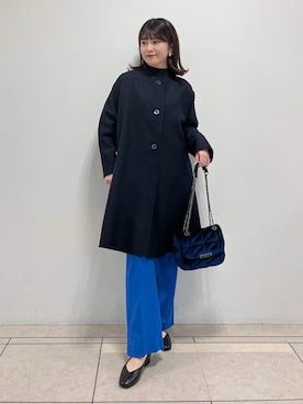 「カラーパンツ」｜「アイテム（ノーカラーコート）」を使った、Mayuさん（レディース・162cm）の冬コーディネート