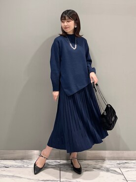「INDIVI（インディヴィ）の【Oggi 11月号掲載/滝沢カレンさん着用】ジャカードニット（ニット/セーター、ブルー系）」を使った、Mayuさん（レディース・162cm）の秋コーディネート