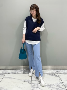 「ベスト×Tシャツ」｜「アイテム（その他）」を使った、Mayuさん（レディース・162cm）の春コーディネート