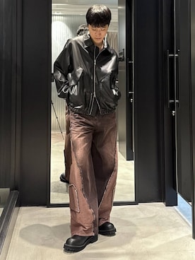 「アイテム（デニムパンツ、レッド系）」を使った、taigawedさん（メンズ・174cm）の秋コーディネート