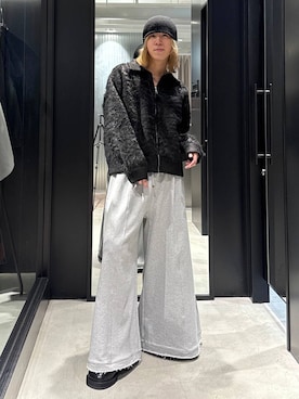 「高見え」｜「アイテム（スウェットパンツ）」を使った、taigawedさん（メンズ・174cm）の冬コーディネート