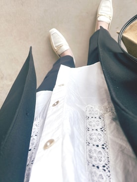 「ZARA（ザラ）のアイテム（シャツ/ブラウス、ホワイト系）」を使った、yumieさん（レディース・163cm）の春コーディネート