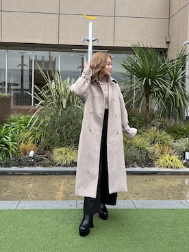 「MURUA（ムルーア）のアイテム（その他アウター）」を使った、國岡朋実さん（レディース・156cm）の冬コーディネート