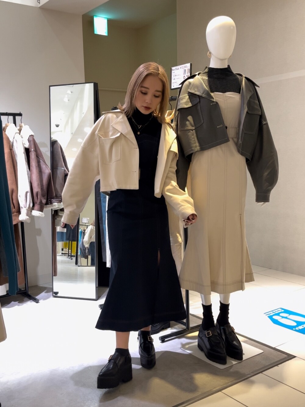 2023.02.18 UP｜ムルーア（MURUA）、國岡朋実、22630013｜RUNWAY 