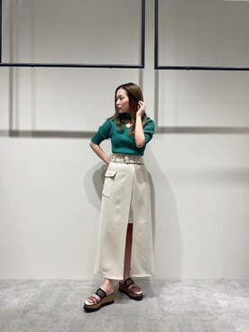 「アイテム（サンダル、その他）」を使った、國岡朋実さん（レディース・156cm）の春コーディネート