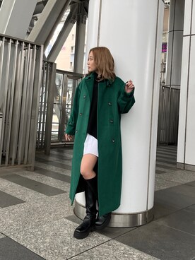 「シャツワンピ」｜「アイテム（ステンカラーコート）」を使った、國岡朋実さん（レディース・156cm）の冬コーディネート