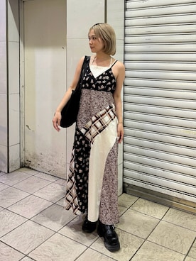 「MURUA（ムルーア）のアイテム」を使った、國岡朋実さん（レディース・156cm）の夏コーディネート